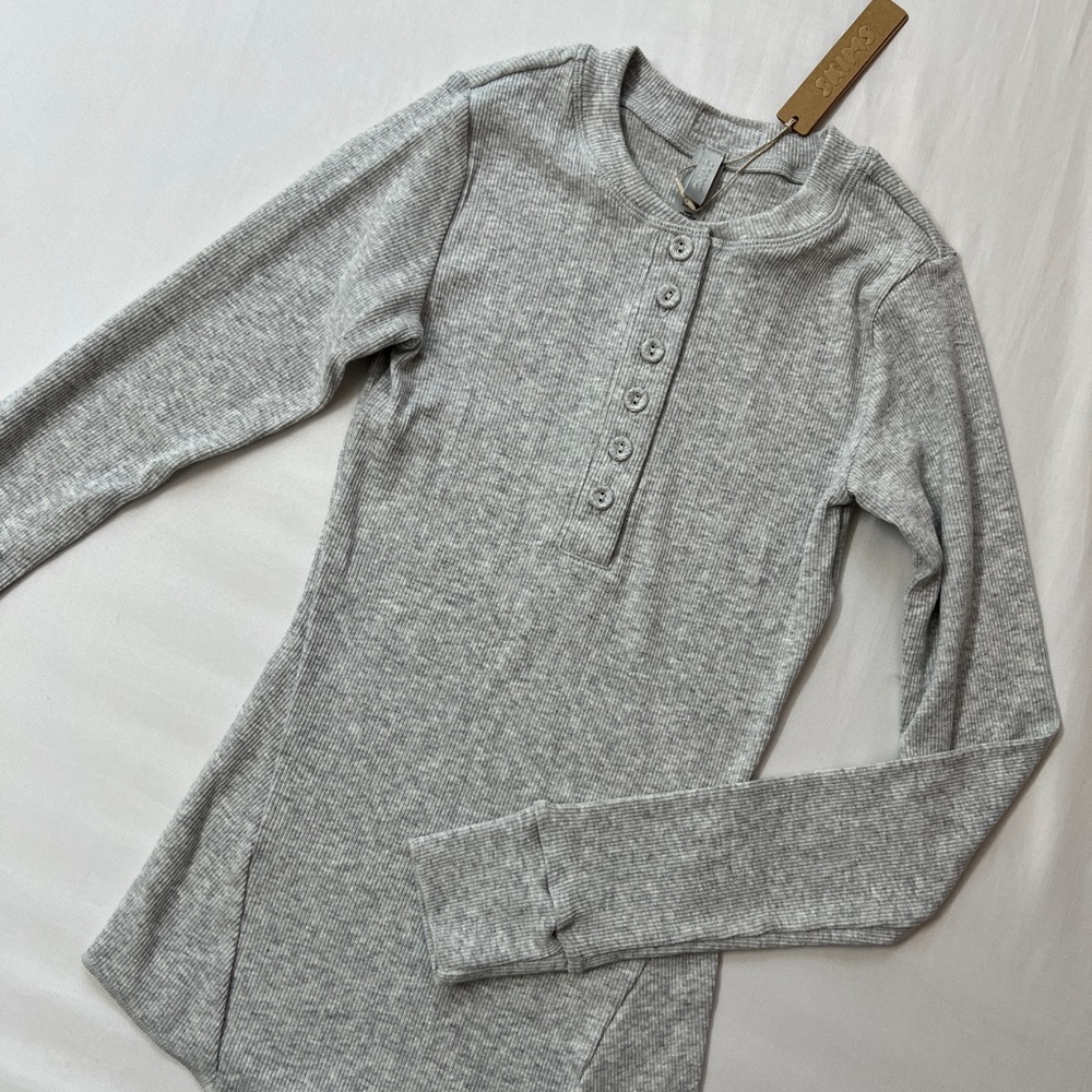 SKIMS Gray Long Sleeve Henley Top